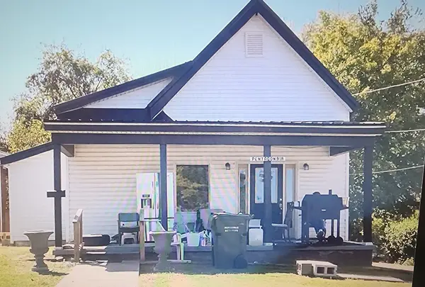 919 E 9th St, Hopkinsville, KY 42240