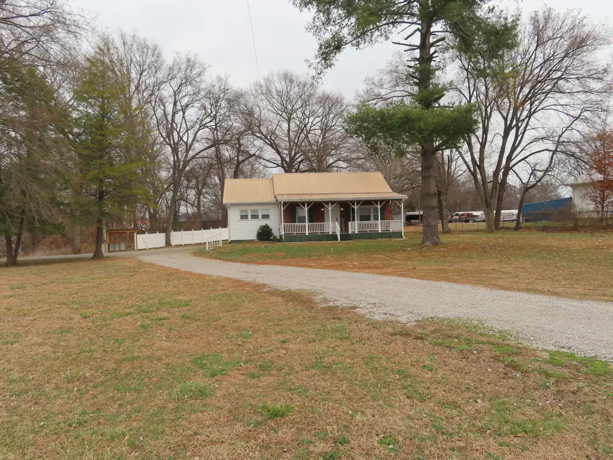 1280 Thompsonville Ln, Oak Grove, KY 42262 - #1