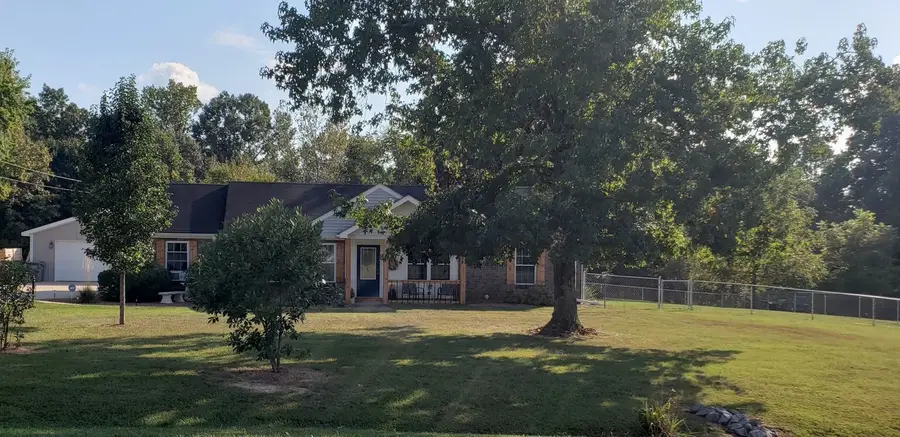 1014 Willowbank Dr, Ashland City, TN 37015 - #2