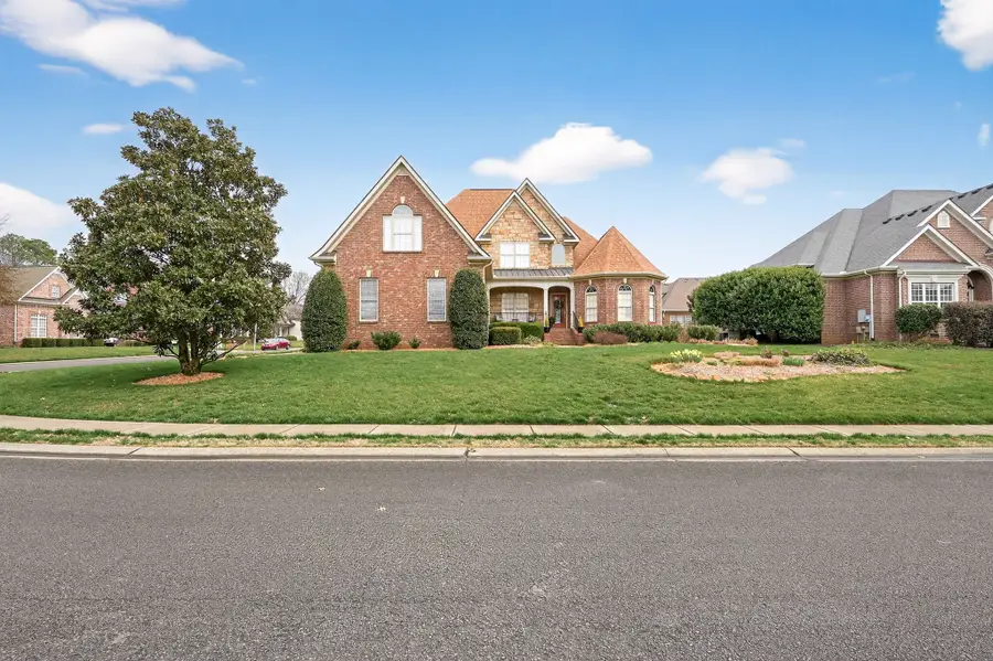 2722 Crowne Pointe Dr, Murfreesboro, TN 37130 - #2