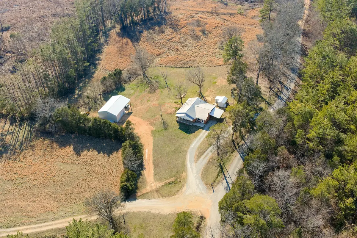 2134 Old Furnace Rd, Decaturville, TN 38329 - #1