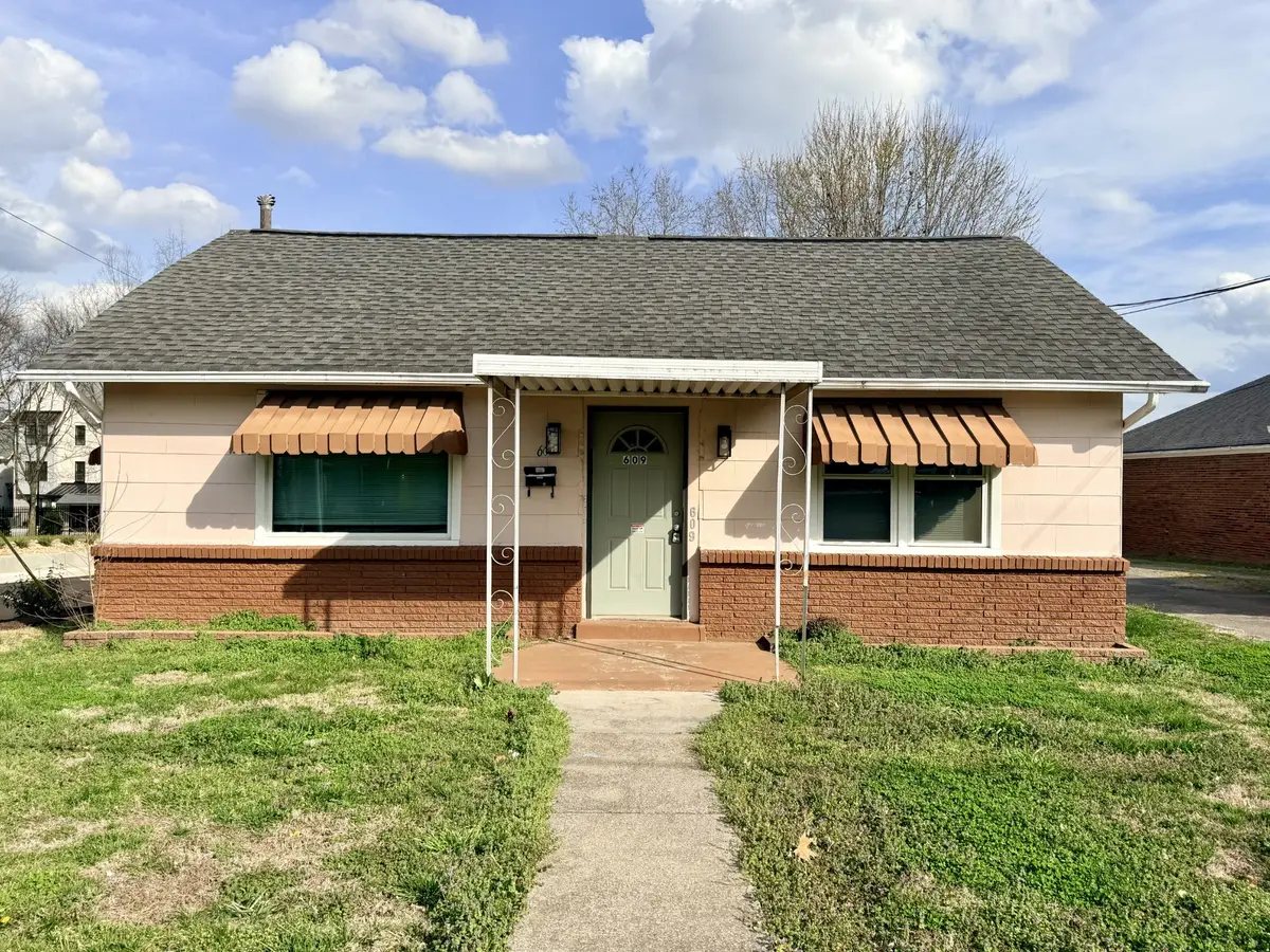 609 S Highland Ave, Murfreesboro, TN 37130 - #1