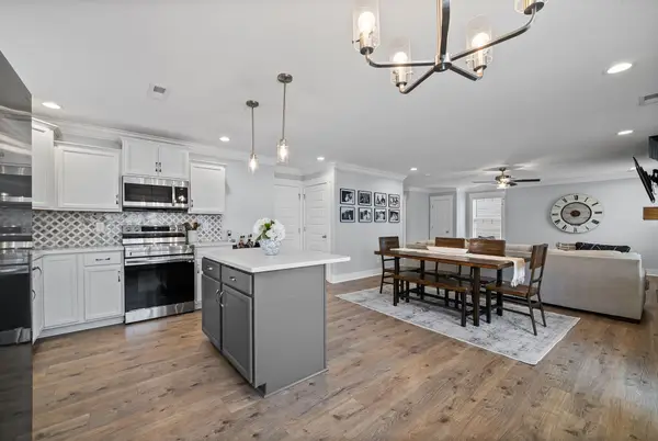 893 Limestone Way, Clarksville, TN 37043