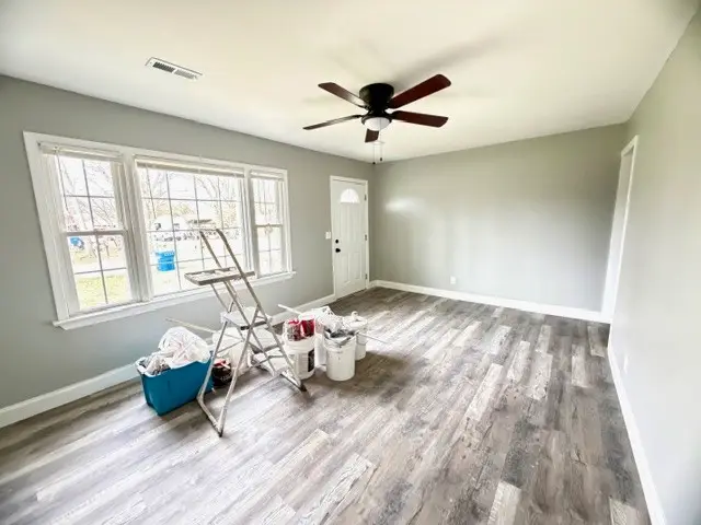 115 College St, Huntland, TN 37345 - #2