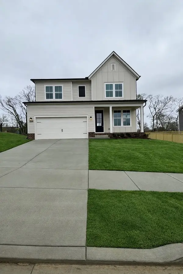 1013 Riverview Run, Madison, TN 37115