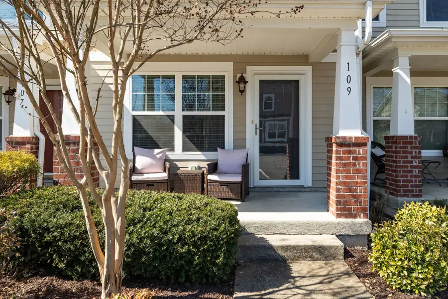 109 Shadow Creek Cv, Mount Juliet, TN 37122 - #2