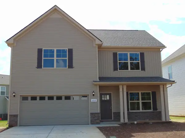 1815 Charismatic Place, Murfreesboro, TN 37128