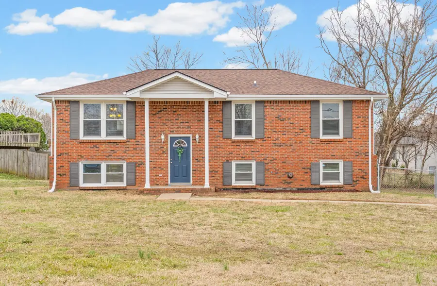 374 Manorstone Ln, Clarksville, TN 37042 - #2