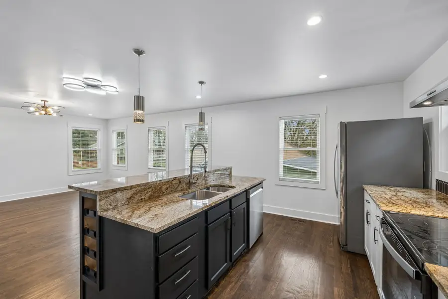 2110 Sadler Ave, Nashville, TN 37210 - #2