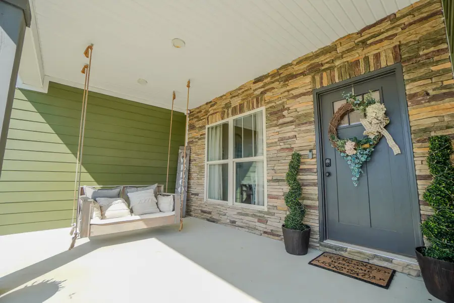 529 Clearview Rd, Cottontown, TN 37048 - #2