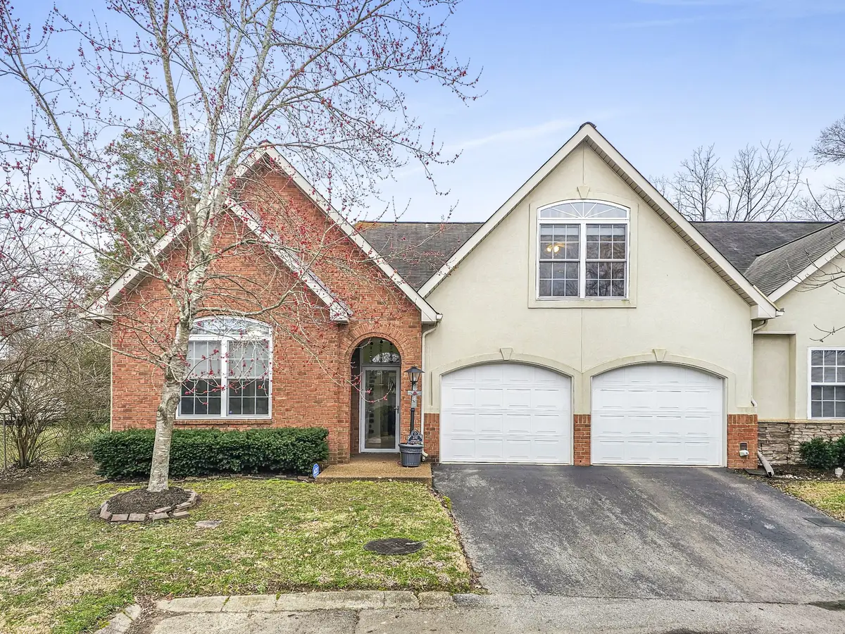 2521 Pennington Bend Rd #210, Nashville, TN 37214 - #1