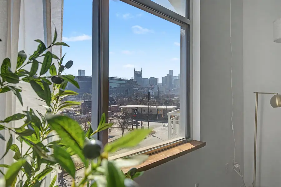 2115 Yeaman Pl #428, Nashville, TN 37206 - #3