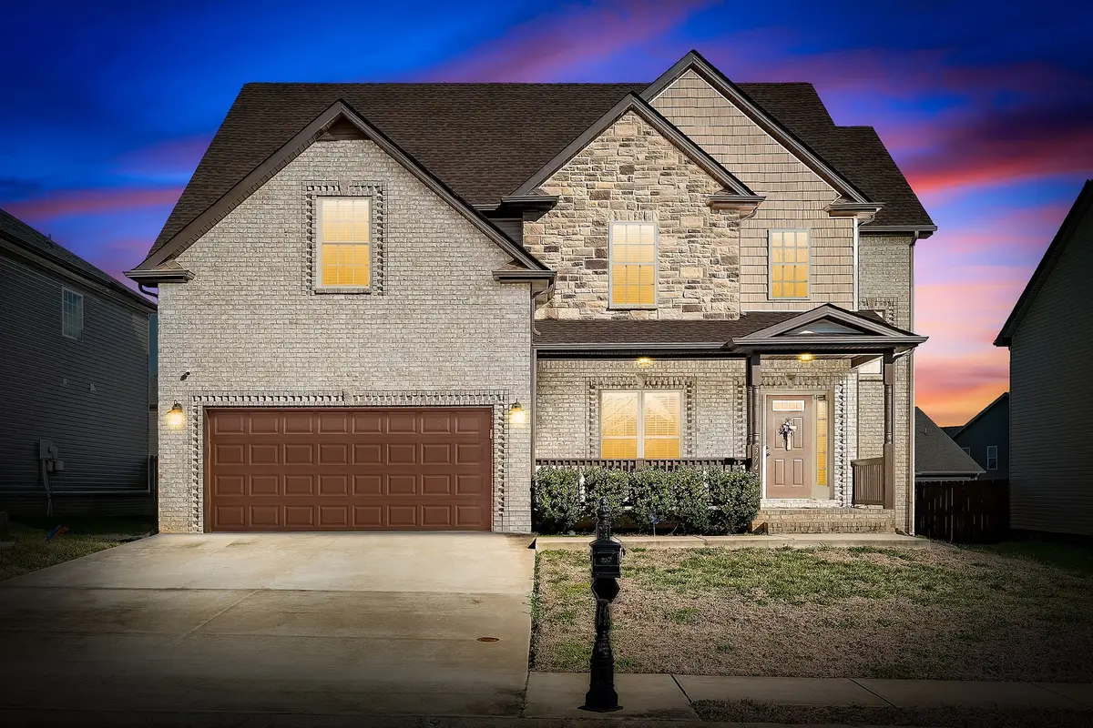 3747 Windmill Dr, Clarksville, TN 37040 - #1