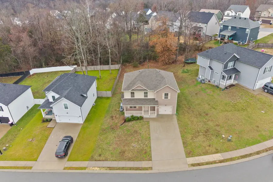 195 Bonnell Dr, Clarksville, TN 37042 - #3