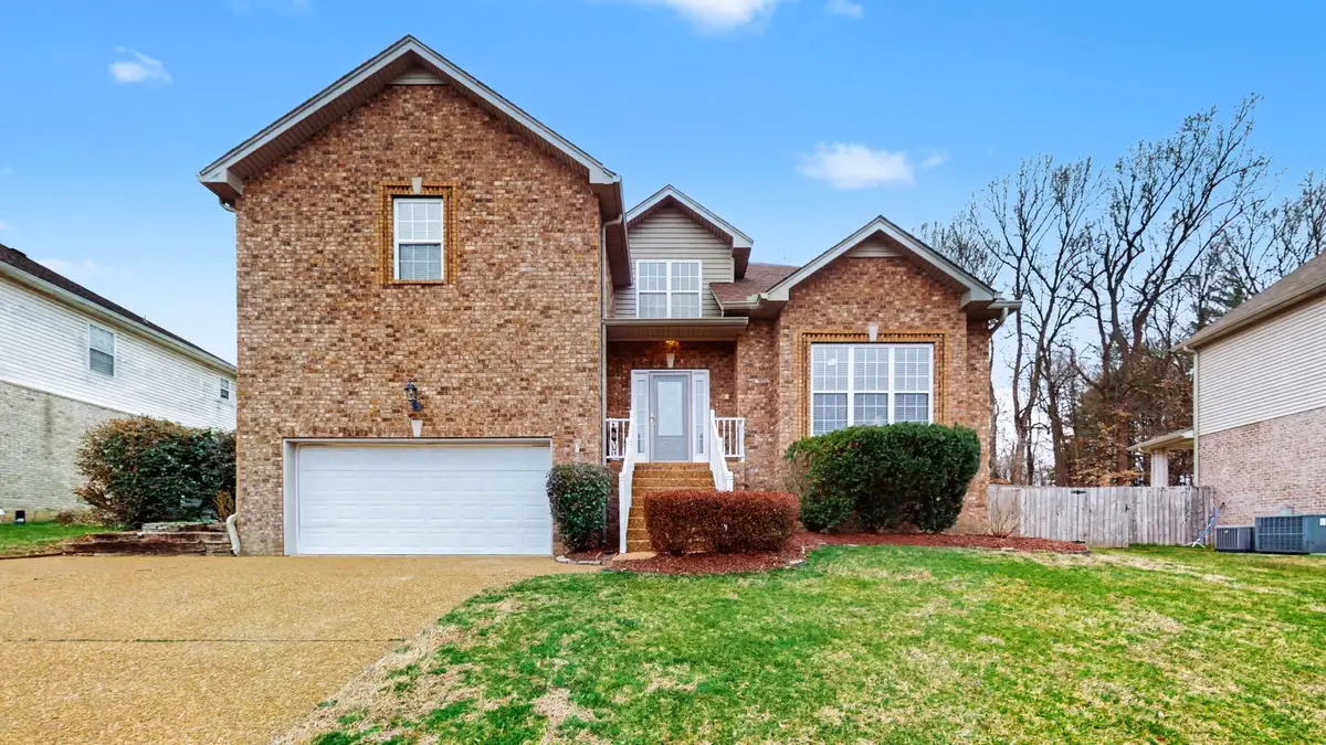 1523 Bunbury Dr, Thompsons Station, TN 37179 - #1