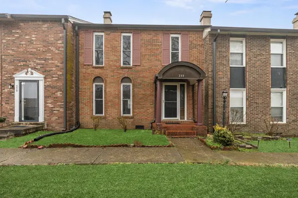 340 Huntington Ridge Dr, Nashville, TN 37211