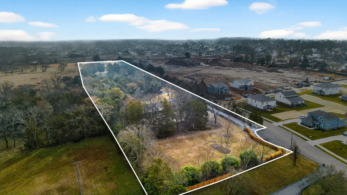 719 Hancock Ln, Lebanon, TN 37087 - #1