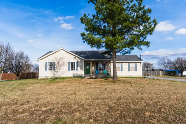 102 Elbert Ct, Christiana, TN 37037