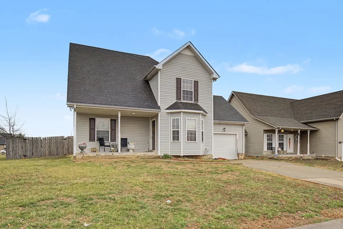 505 Oakmont Dr, Clarksville, TN 37042 - #1