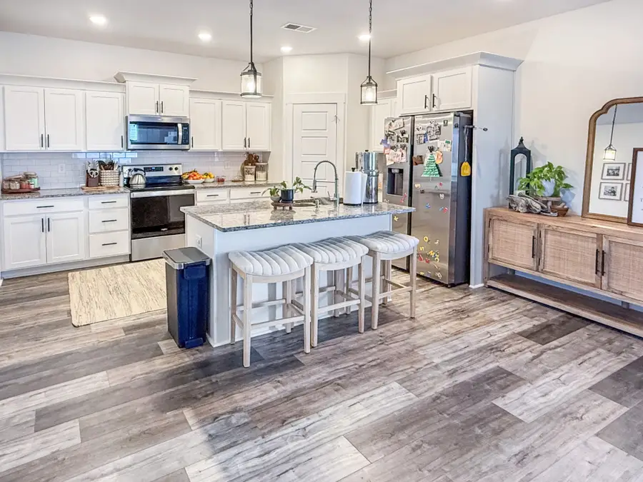 1424 Kingbird Dr, Clarksville, TN 37040 - #3