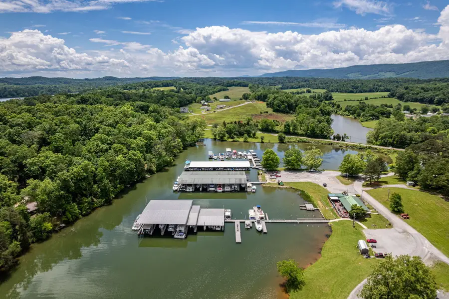185 Waters Edge Drive, Spring City, TN 37381 - #2