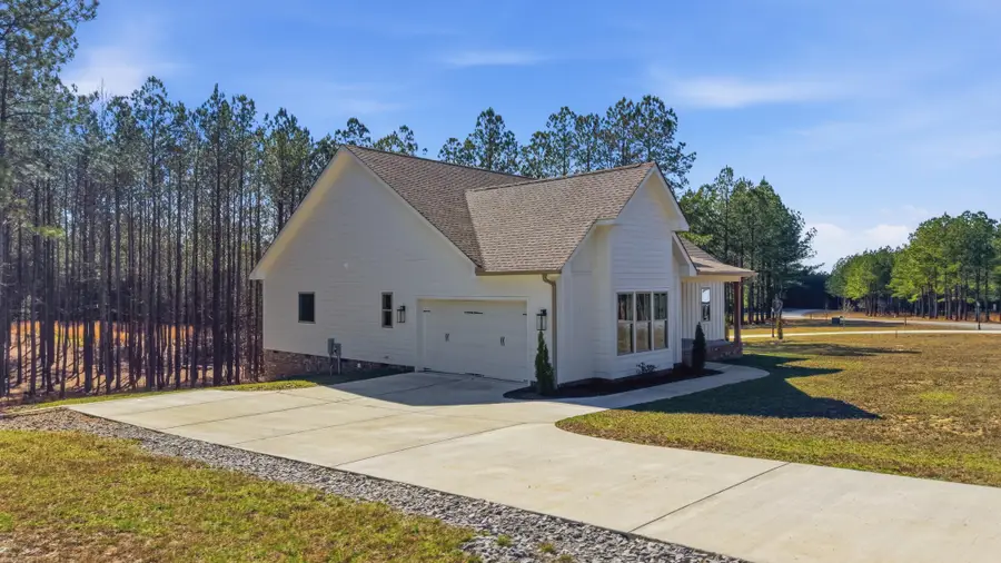 405 Boone Pass, Jasper, TN 37347 - #2