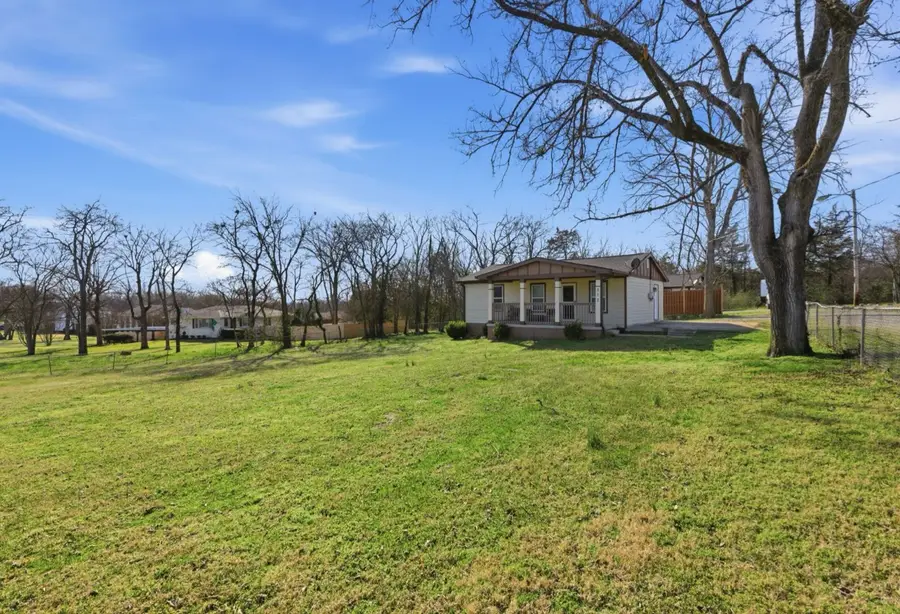 312 Farris Ave, Madison, TN 37115 - #3