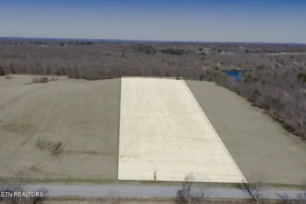 8 Nicholson Drive, Crossville, TN 38572