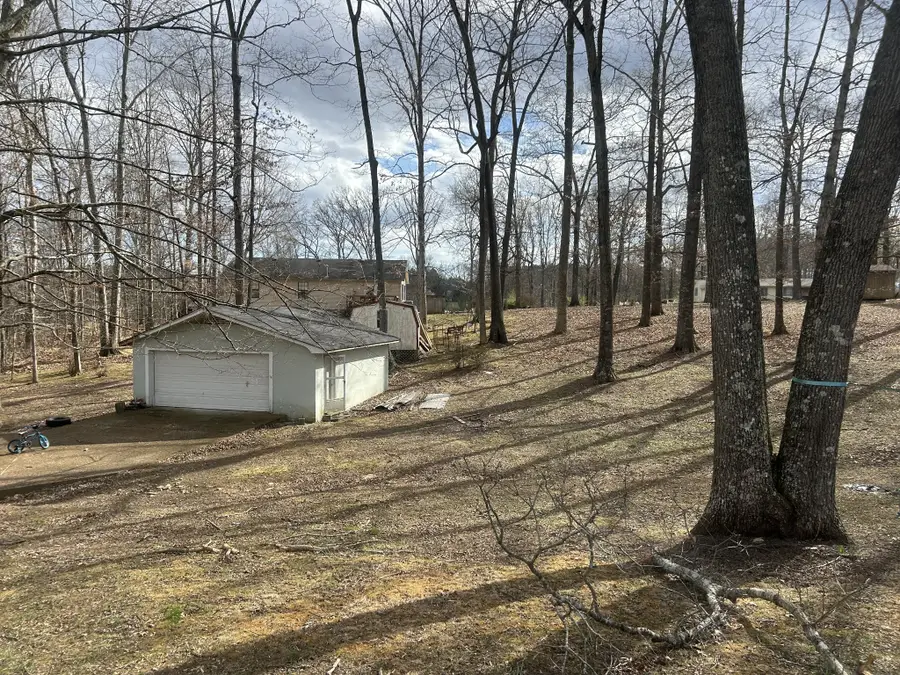 309 Stella Ave, Lawrenceburg, TN 38464 - #3