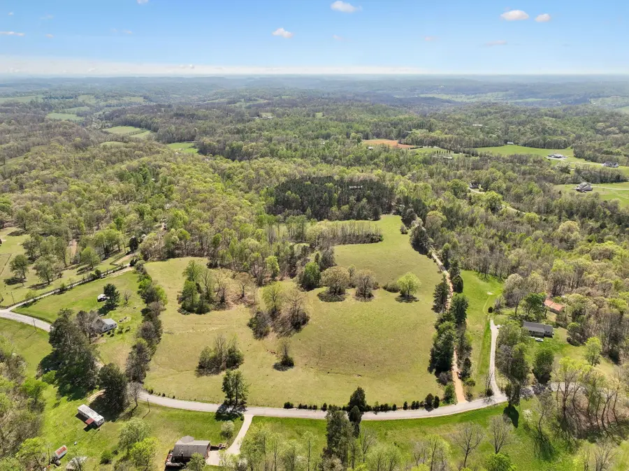 3467 Shouse Rd, Santa Fe, TN 38482 - #2