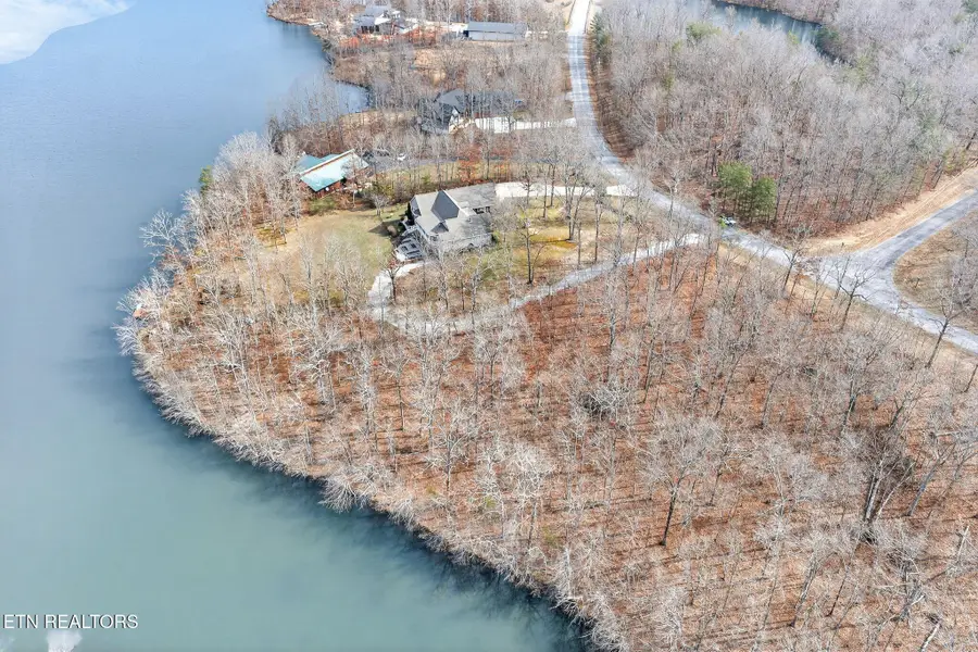 235 Sycamore Bnd, Monterey, TN 38574 - #3