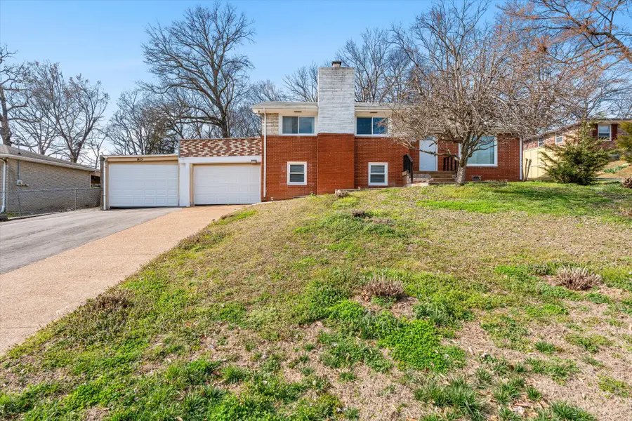 1413 Winthorne Dr, Nashville, TN 37217 - #2