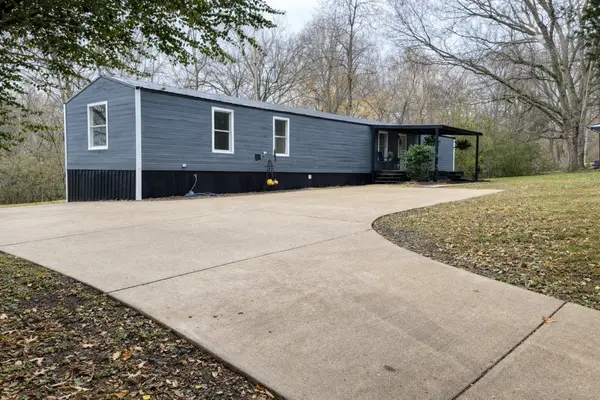 303 Conger St, Cumberland City, TN 37050