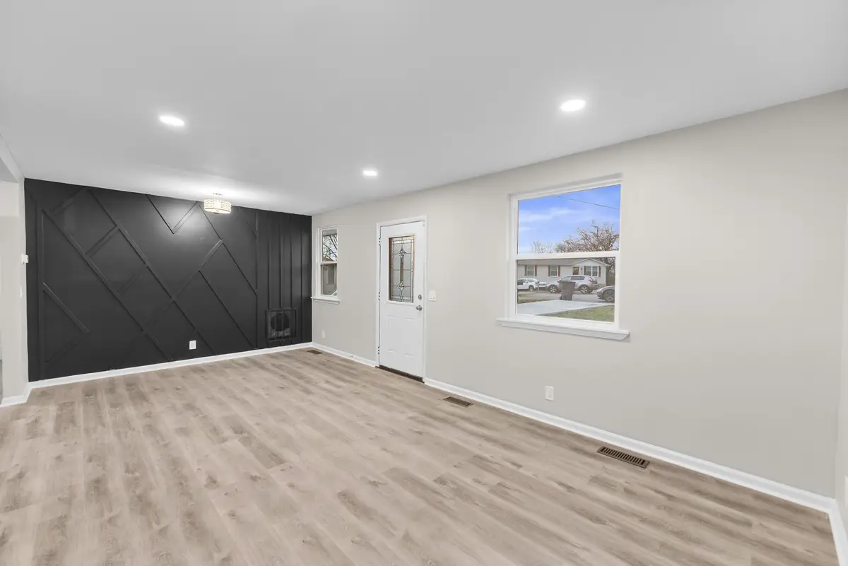 3304 Cocoa Dr, Nashville, TN 37218 - #1