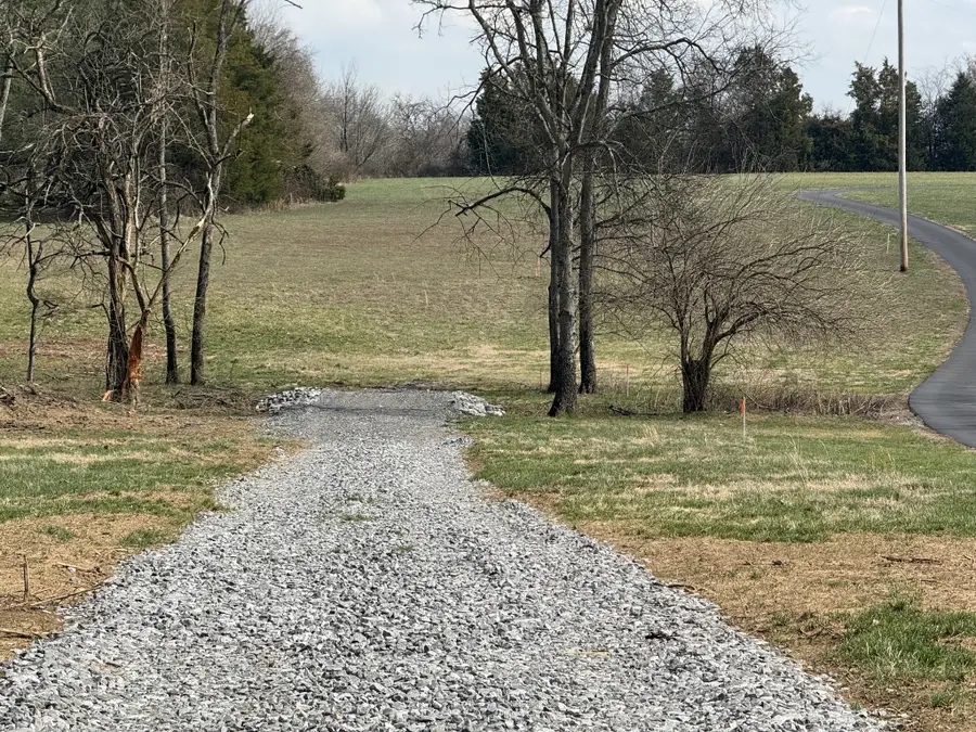 328 Newton Ln, Gallatin, TN 37066 - #3