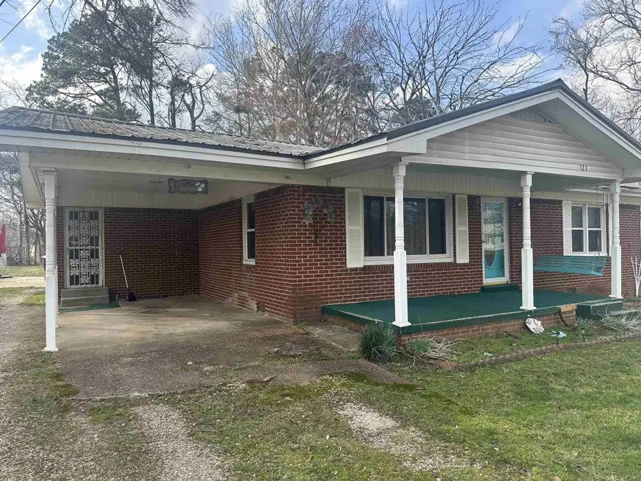 123 N Magnolia St, Adamsville, TN 38310 - #2