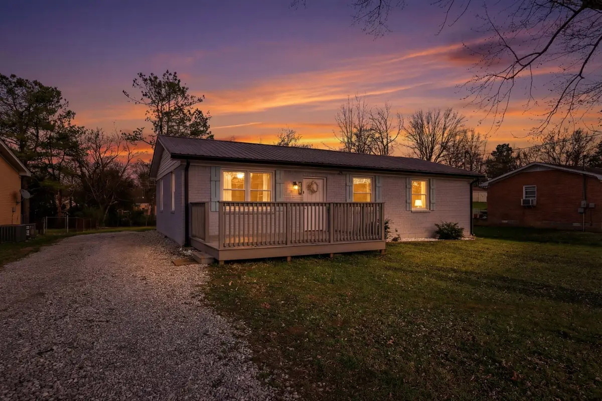 111 Amber Lynn Cir, Columbia, TN 38401 - #1