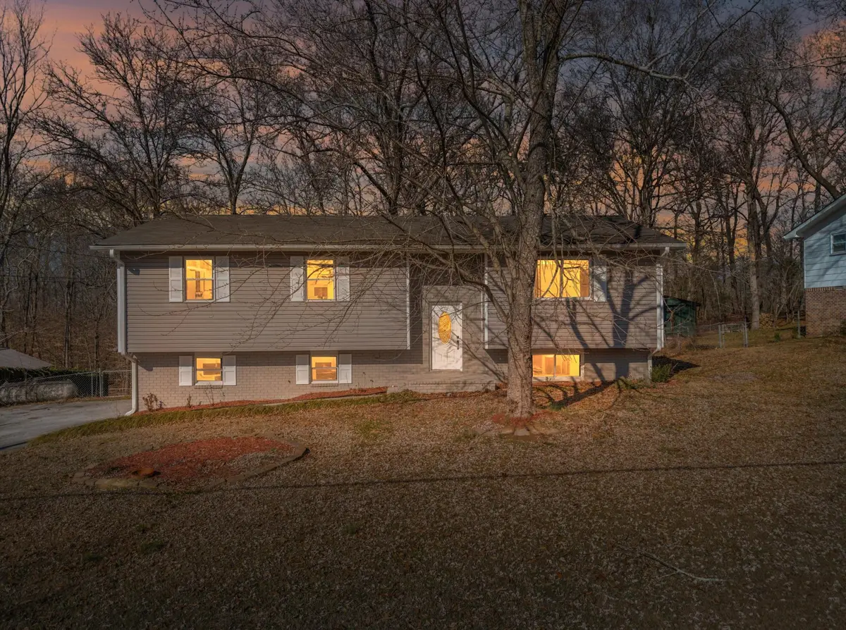 132 Brownwood Circle, Ringgold, GA 30736 - #1