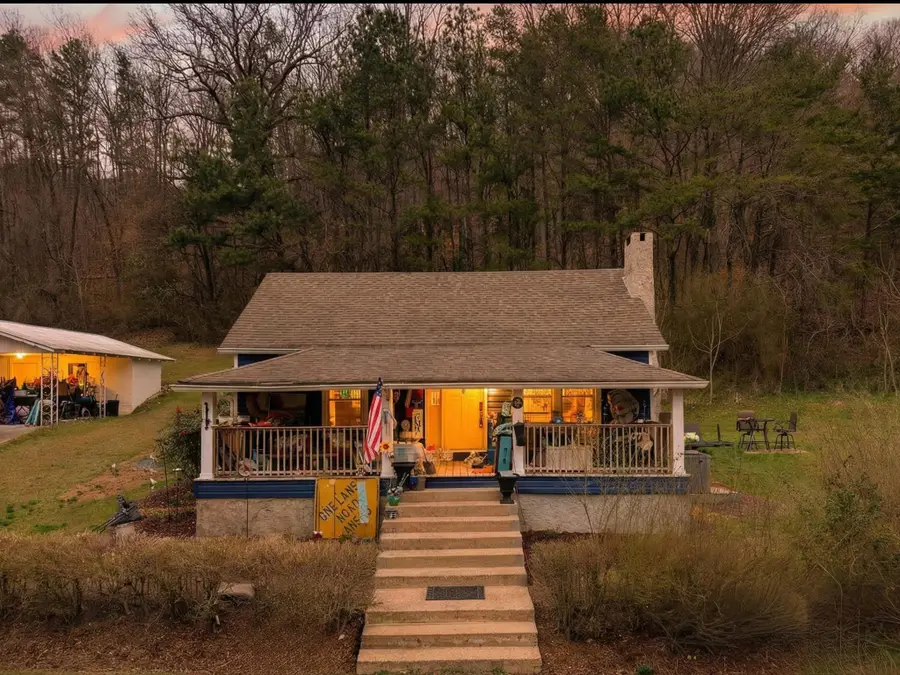 96 Harris Street, Graysville, GA 30726 - #2