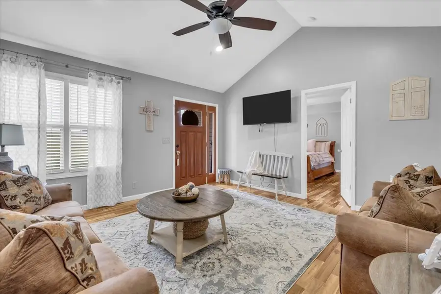 491 Hobbs Rd, Altamont, TN 37301 - #3