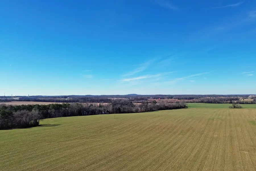 2400 Sportsman Lake Road, Franklin, KY 42134 - #2