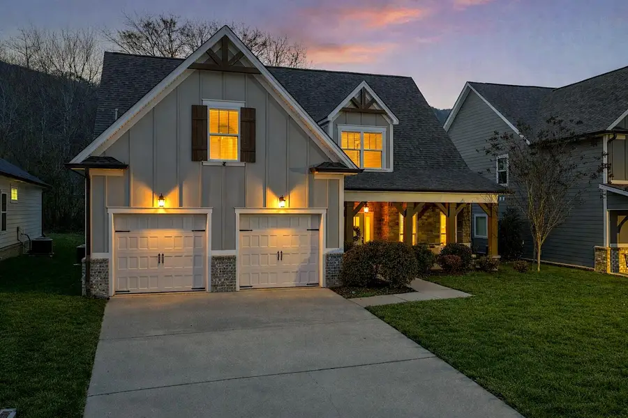 595 Deer Valley Dr, Hixson, TN 37343 - #2