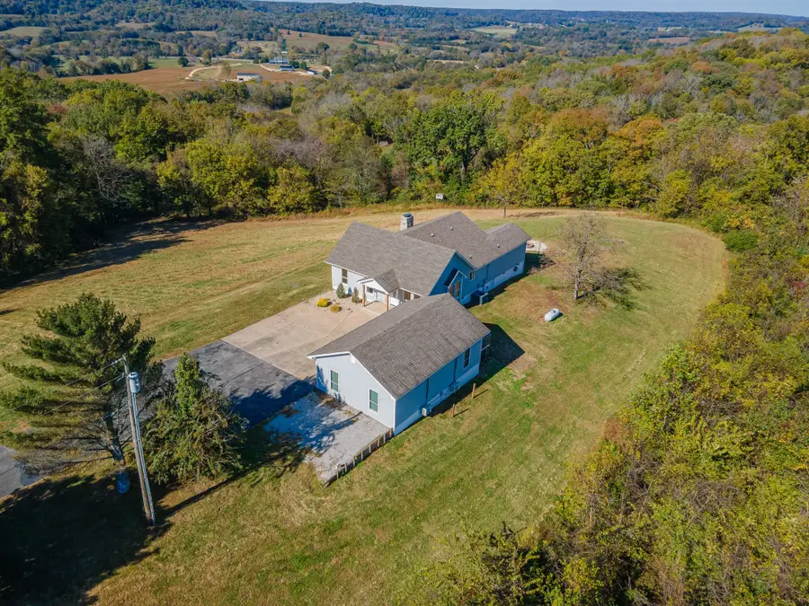2191 Garner Rd, Mount Pleasant, TN 38474 - #2