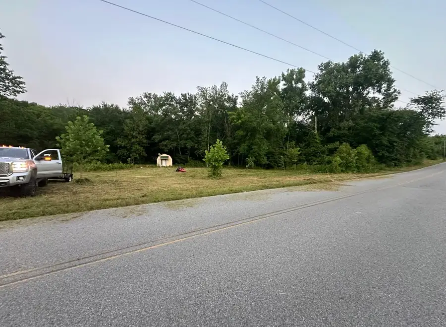 1527 Old Gallatin Rd, Portland, TN 37148 - #3