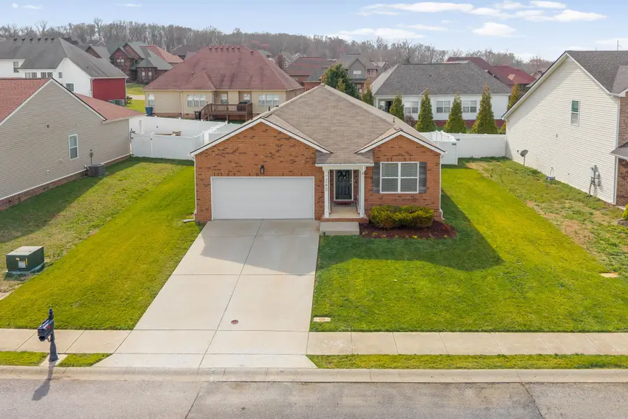 260 Autumn Terrace Ln, Clarksville, TN 37040 - #2