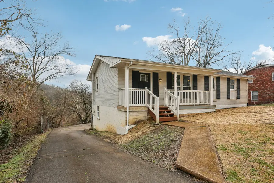 415 Wilclay Dr, Nashville, TN 37209 - #3