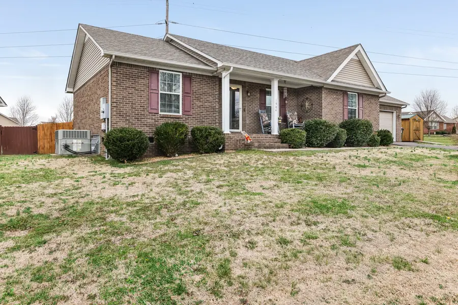 1904 Susan Rd, Columbia, TN 38401 - #2