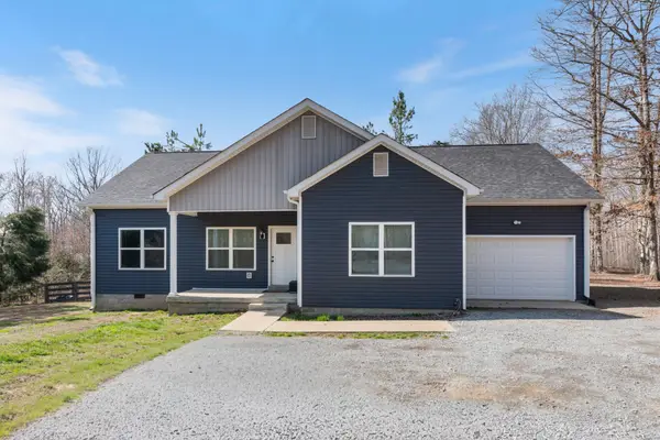 5702 Fox Haven Dr, Nunnelly, TN 37137