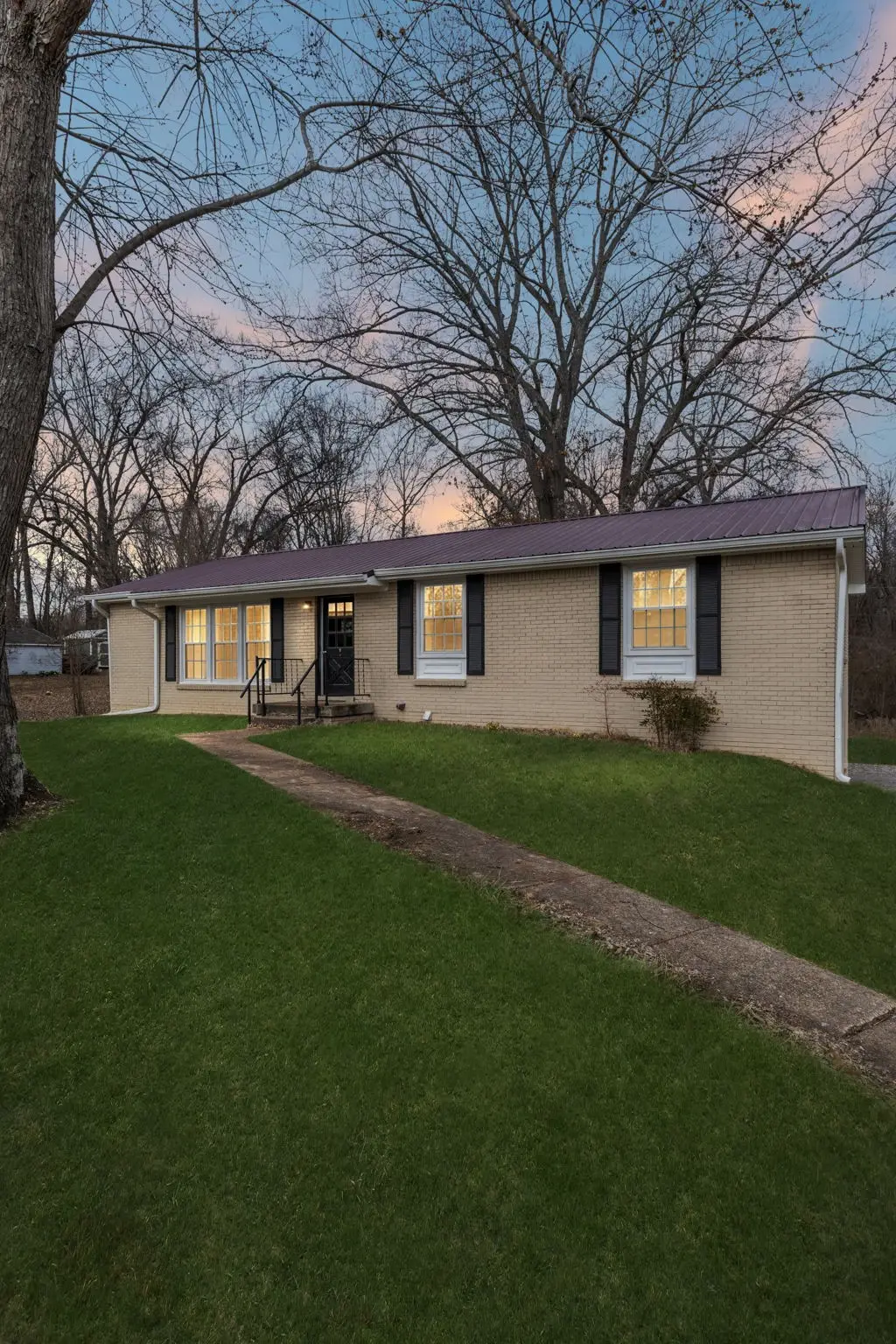 205 Shiloh Rd, Clarksville, TN 37042 - #1