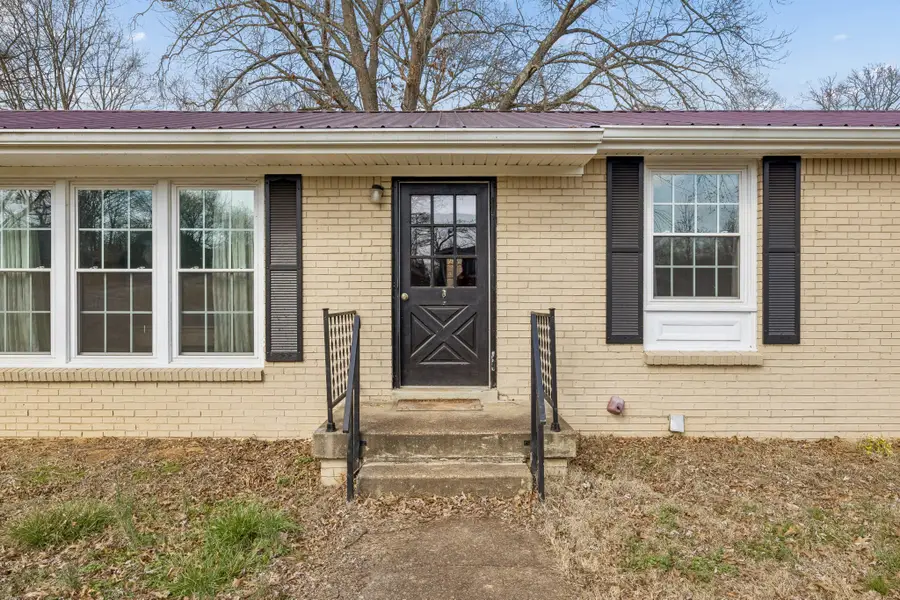205 Shiloh Rd, Clarksville, TN 37042 - #2